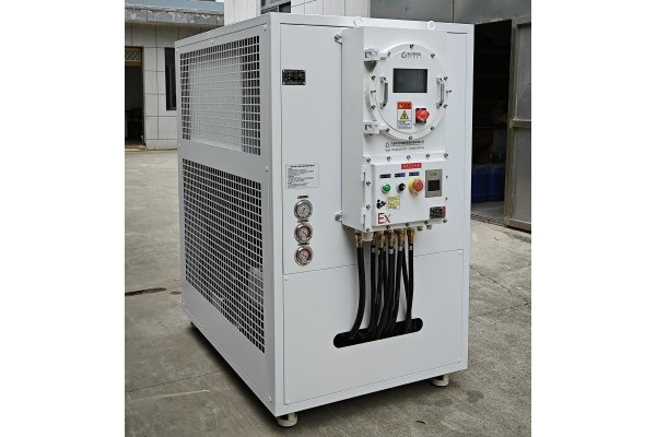北京某科技公司采購(gòu)防爆超低溫制冷循環(huán)器用于配套反應(yīng)釜項(xiàng)目